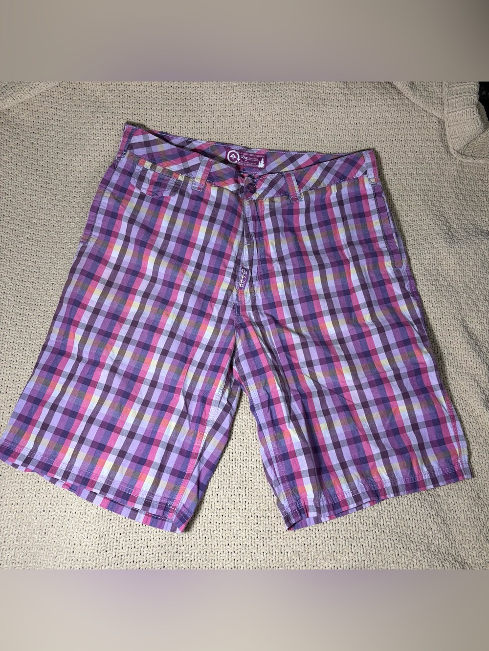 Lifted Research Group LRG Mens 34 Cargo Style Shorts Purple Pink Plaid Outdoor